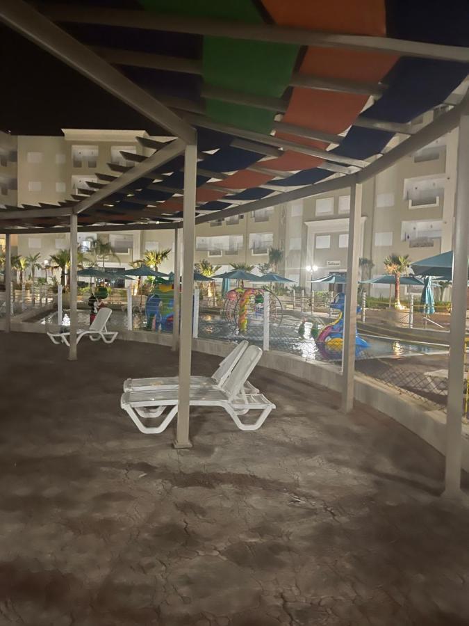 Palm Lake Resort Folla Монастир Экстерьер фото